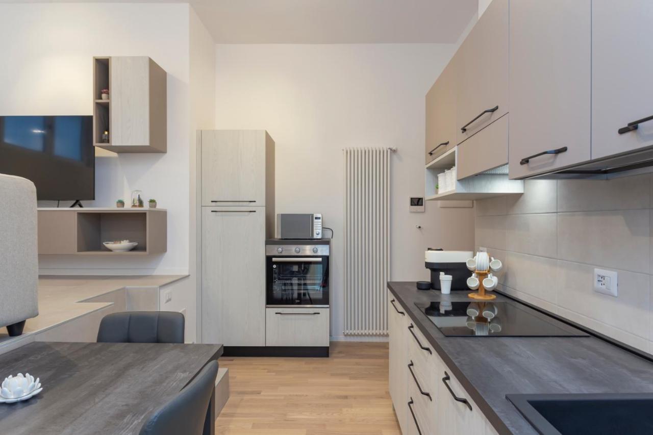 I Host Apartment - Val Strona 6 Mailand Exterior foto
